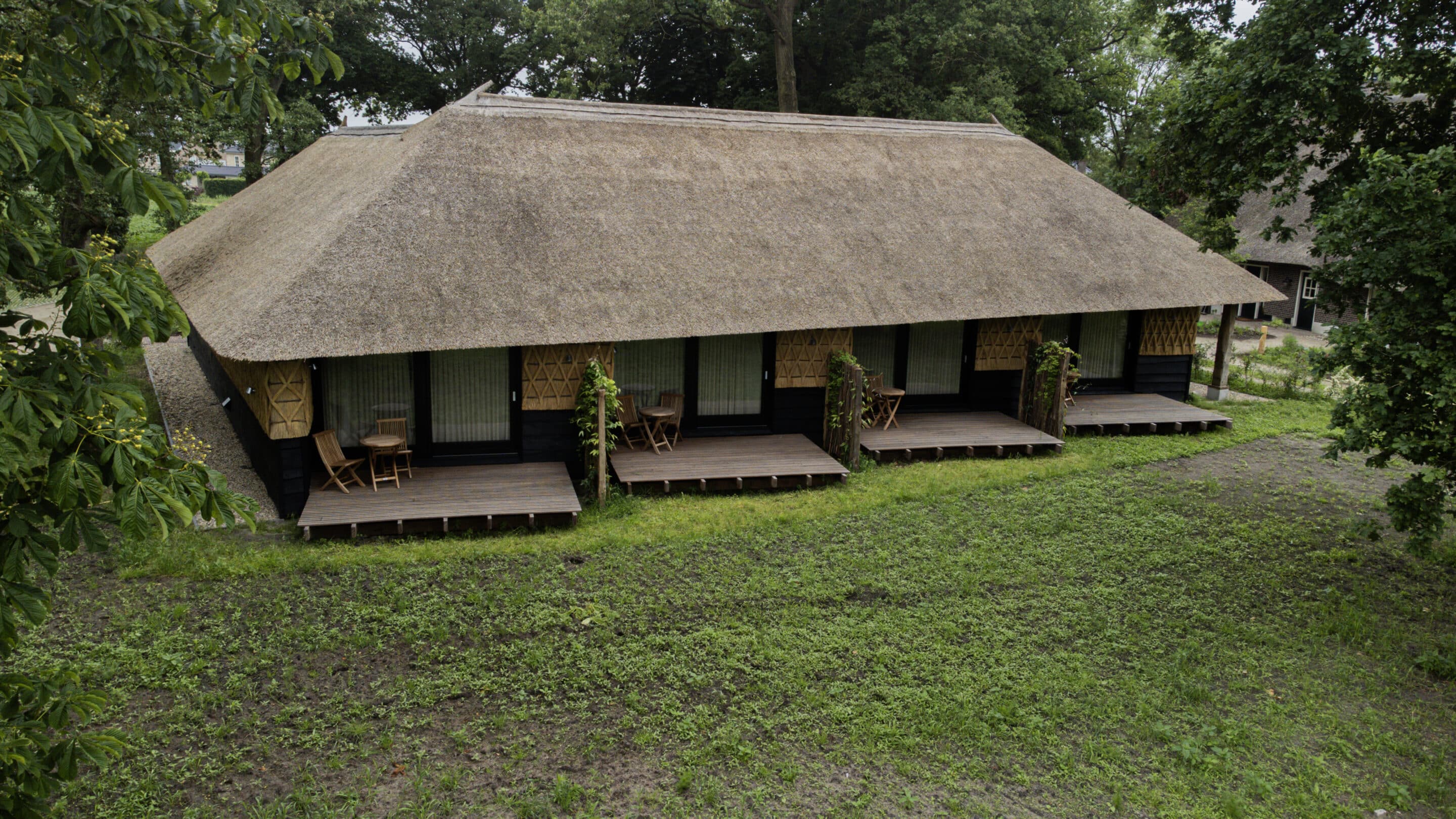 honing bijenkasten imker sarina het nagtegaaltje